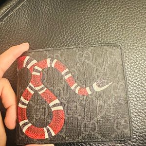 Men’s wallet - preloved  
KINGSNAKE PRINT GG SUPREME WALLET